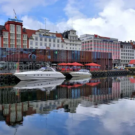 Διαμέρισμα Dinbnb L Traditional Bergenhouse L 10min To Bryggen L 24l7 *