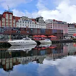 Leilighet Dinbnb L Traditional Bergenhouse L 10min To Bryggen L 24l7 *