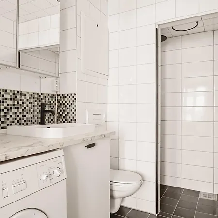 Dinbnb L Traditional Bergenhouse L 10min To Bryggen L 24l7 Апартаменты Берген