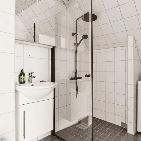 Dinbnb L Traditional Bergenhouse L 10min To Bryggen L 24l7 Appartamento *